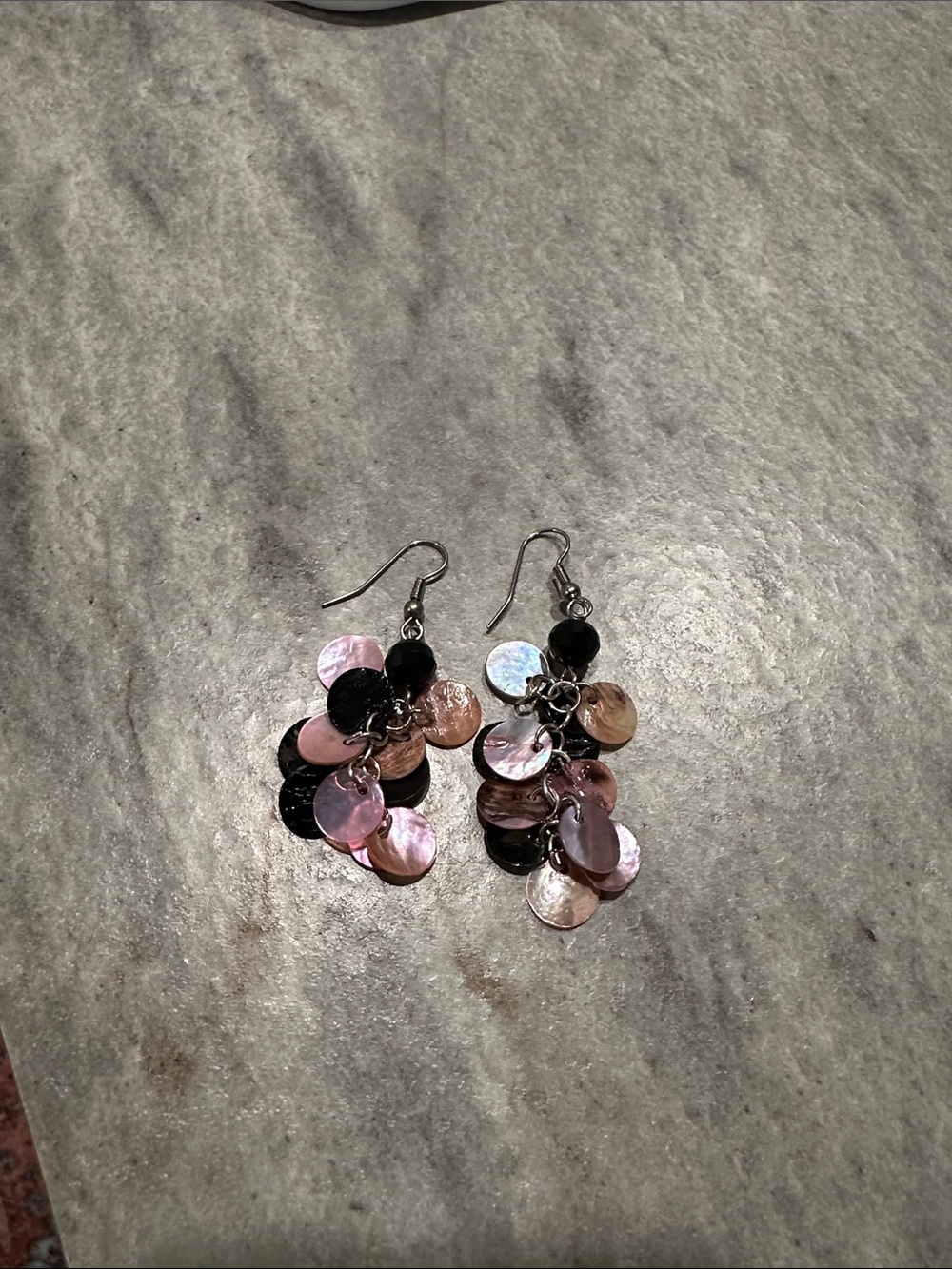 Dangle Mussel Shell Disc Cluster Earrings - Pink, Black, & Brown